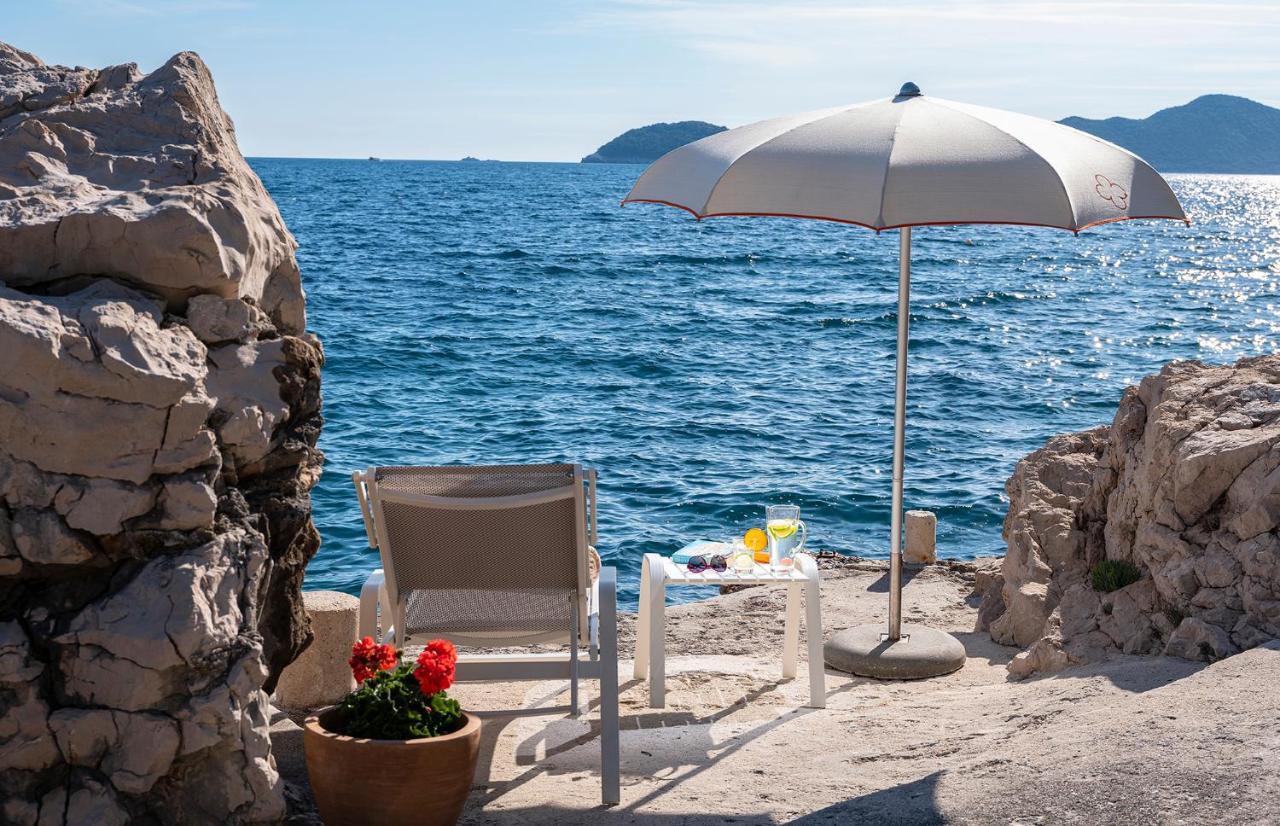 Sun Gardens Dubrovnik Hotel Exterior photo Beach in Croatia